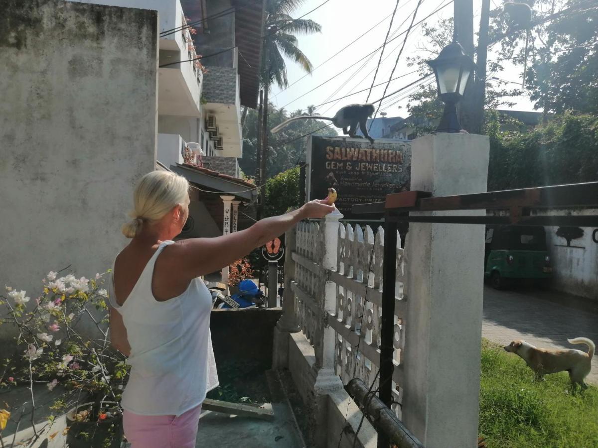 Rainbowswell Beach Resort Unawatuna Eksteriør bilde