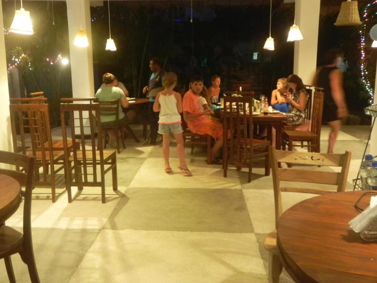 Rainbowswell Beach Resort Unawatuna Eksteriør bilde