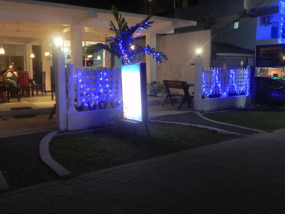 Rainbowswell Beach Resort Unawatuna Eksteriør bilde